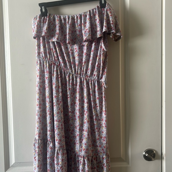 Heatherly Dresses & Skirts - NWT Heatherly Strapless Dress.  Size Large
Super soft